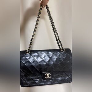 Vintage Authentic Double Flap Black Quilted Leather Shoulder Bag